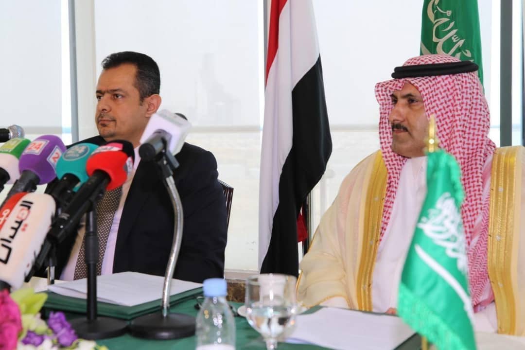 رئيس الوزراء يلتقي السفير السعودي ويدلي بهذا التصريح حول مستجدات اتفاق الرياض