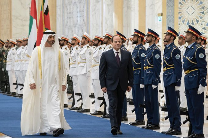 قرقاش يعلق على زيارة الرئيس المصري إلى الإمارات