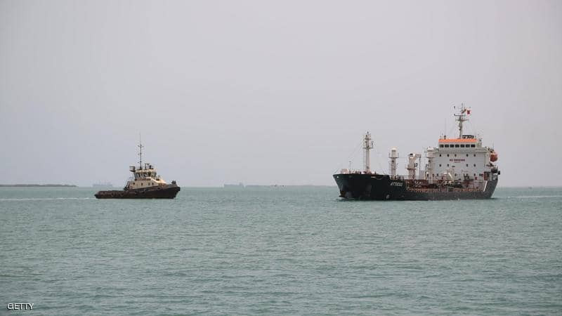 التحالف: الحوثيون يختطفون قاطرة بحرية في البحر الأحمر