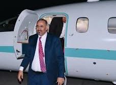 رئيس المجلس الانتقالي يصل عدن