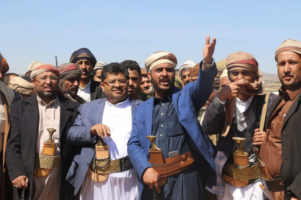 القيادي المتحوث الحباري يبدأ الخروج من عبائة الحوثي ويهاجم المسيرة ويكشف خلافه مع 