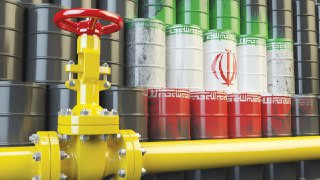 إيران تهدد بهجمات جديدة ضد إمدادات النفط