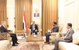 وزير في الشرعية يعترف بأن ما يحدث في أبين وشبوة يخدم مليشيا الحوثي ومشروعها