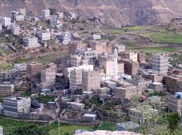 السلطة المحلية والمجلس الانتقالي بالمفلحي.... ينفيان صلتهم بالمزدات الذي يتبناها السنيدي 