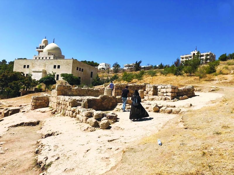 مسجد أهل الكهف بتعز.. أسطورة وتاريخ