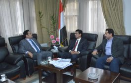 الوزير عسكر يزور السفارة اليمنية في القاهرة