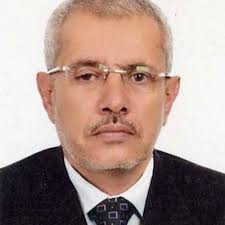 وزير في حكومة الحوثي يغضب قيادات حوثية رفيعة !!
