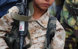  طفل مجند يتعرض للاعتداء الجنسي من قبل مشرف حوثي في جبهة نهم