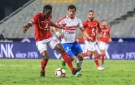 اتحاد الكرة المصري يكشف حقيقة نقل قمة الأهلي والزمالك