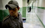 السلطة القضائية الإيرانية تمنح إجازات لأكثر من 54 ألف سجين للوقاية من فيروس كورونا