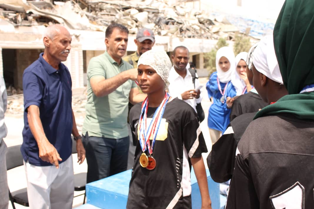 لاعبات تربية لحج يحرزن المركز الأول في العاب القوى لبطولة رئيس الجمهورية 