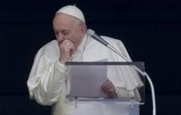 صحيفة إيطالية تكشف نتائج تحليل لبابا الفاتيكان وإصابته بكورونا