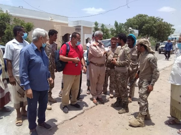 محافظة لحج تتخذ حزمة من القرار في اجتماع استثنائي ومنها حظر التجوال 