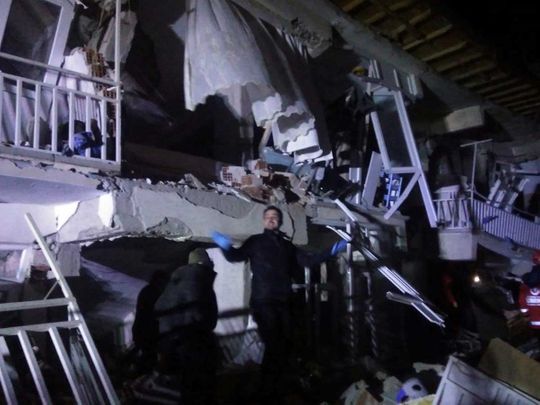 تركيا وإيران تتعرضان لضربة زلزال اليوم الجمعة