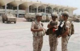 دفعة جديدة من المجندين تصل مطار عدن على متن طائرة عسكرية