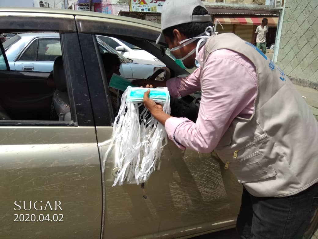 وقائيات كورونا: مبادرة هويتي توزع كمامات على ساكني 