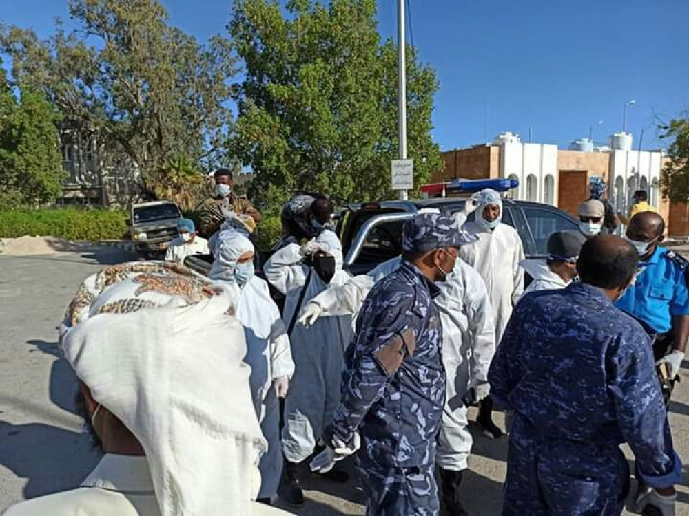 بدأ حظر التجول في المكلا وطواقم طبية تصل الى الشحر