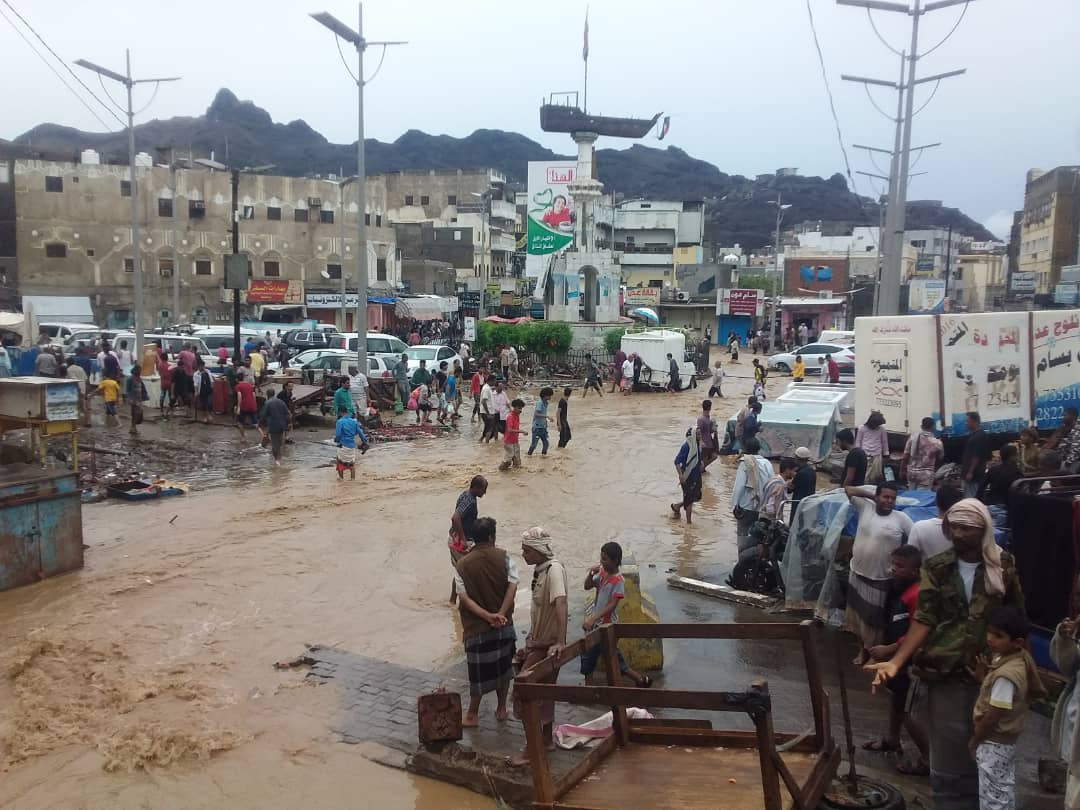 البرلمان العربي يوجه دعوة لإغاثة الشعب اليمني جراء السيول