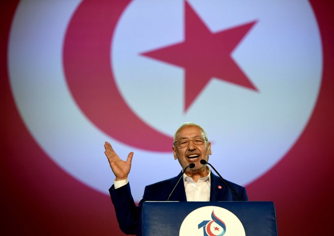 لماذا تتحكم النهضة في مواقف الدبلوماسية التونسية