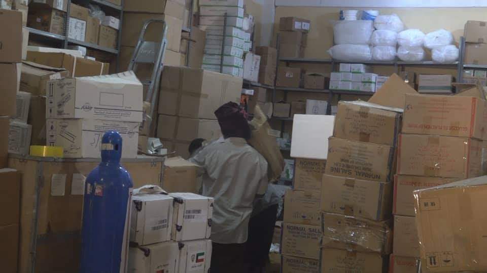 مكتب الصحة بالمهرة يستلم أدوية ومستلزمات طبية  عبر البرنامج الوطني للإمداد الدوائي