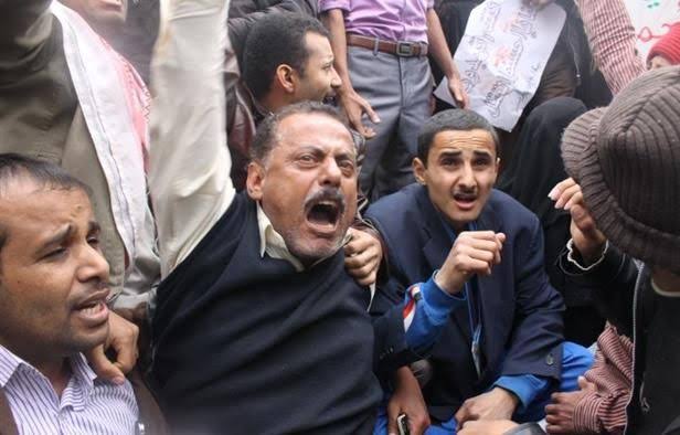 برلماني يمني يتعرض للتهديد بالتصفية الجسدية في صنعاء