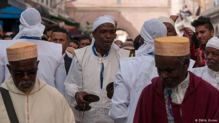الأَسود غير مرئي؟ .. مشكلة العنصرية العربية في المغرب