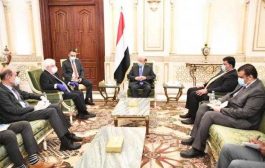 خلال لقائه بمارتن: الرئيس هادي يعلن عن رؤيته لتحقيق السلام في اليمن