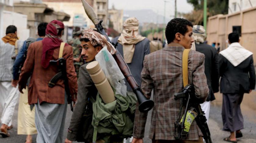 اتهامات لجماعة الحوثي باستدراج 7 آلاف طفل للقتال