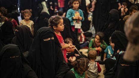 أطفال الهول منسيون.. وصمة داعش تلاحقهم وبلدانهم تتلكأث
