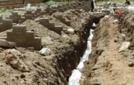 دفن 40 جثة من بين 715 في مقابر جماعية بصنعاء