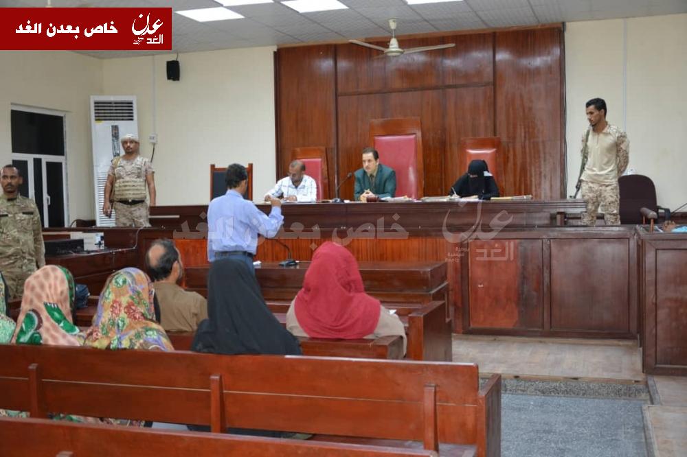 بدء محاكمة 14 متهما في قضايا قتل أئمة المساجد بعدن