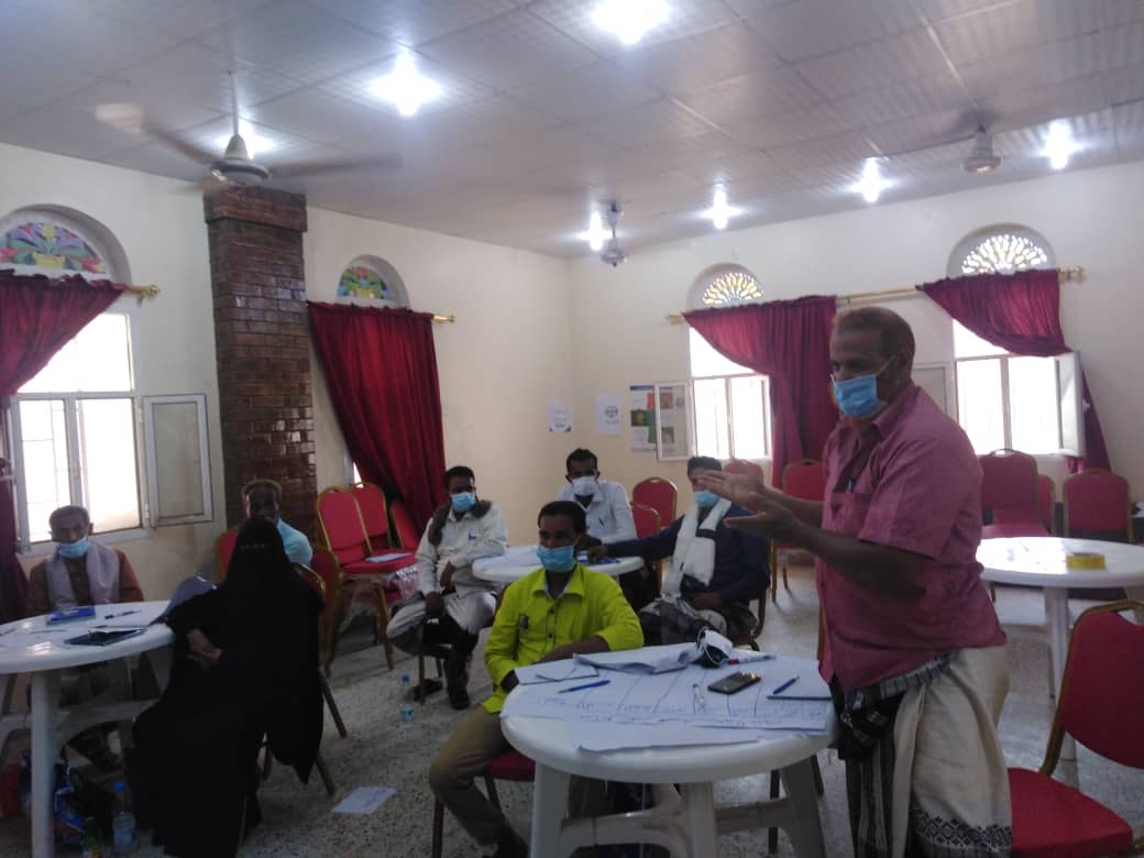 افتتاح الدور التدريبية في مجال المدارس الحقلية للمزارعين تبن