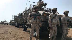 القوات السعودية تستهدف مركبة قتالية بصاروخ حديث في مأرب 