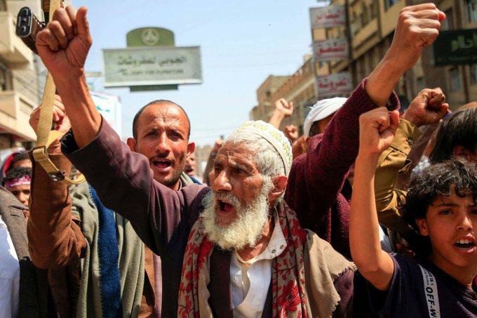 التضليل الإعلامي حول جزيرة سقطرى ورقة إخوان اليمن لدعم القاعدة
