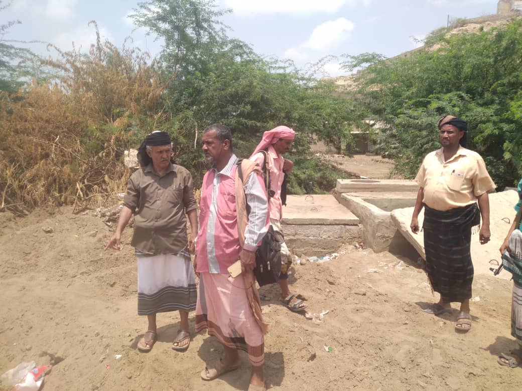 انتقالي أبين يزور عدة مواقع ومنها من طالتها الإعتداءات ..ويوجه دعوة للمواطنين