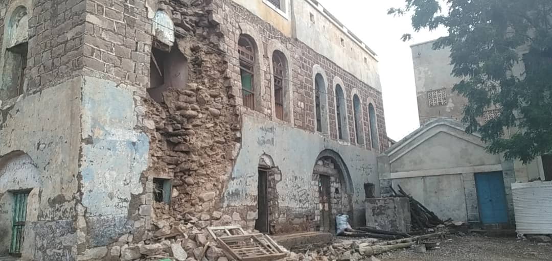 رئيس إنتقالي مسيمير لحج يدعو لإنقاذ معالم الحواشب الأثرية