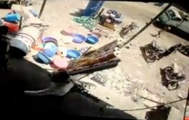 مليشيات الحوثي تدعم شيخ قبلي بالهجوم على صاحب محل ونهبه في تعز