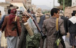 الحوثيون يقتحمون منزل الدكتور 