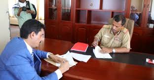 توقيع اتفاقية إعادة تأهيل الصالة الرياضة المغلقة بأبين