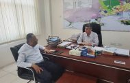مدير ضرائب عدن ووضع الحلول المناسبة التي تعيق رجال المال والأعمال