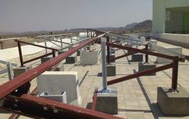 مدارس في مديرية المضاربة بلحج تتسلم منظومة الطاقة الشمسية 