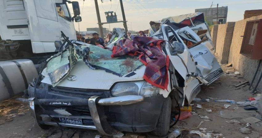 حادث مروع يودي بحياة مواطنين على خط لحج