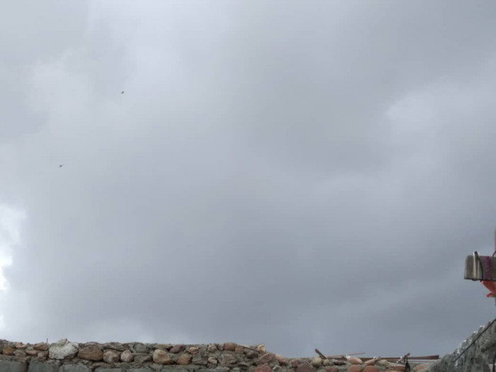 أولى تأثيرات المنخفض الجوي يلامس سقطرى 