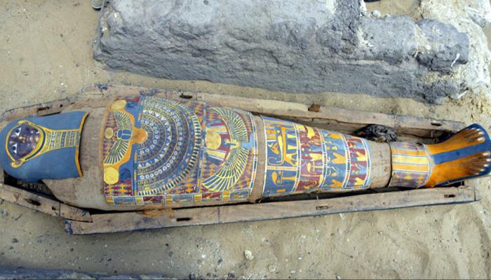 اكتشاف قطعة أثرية غير عادية داخل مومياء مصرية عمرها 2000م 