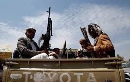 اندلاع مواجهات مسلحة بين مشرفي مليشيات الحوثي في حيس