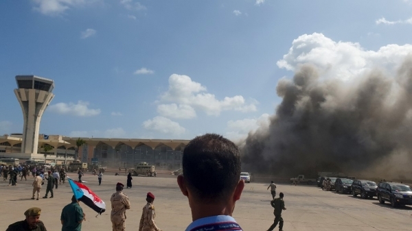 الاتحاد الأوروبي: هجوم مطار عدن محاولة لتدمير أمل السلام في اليمن