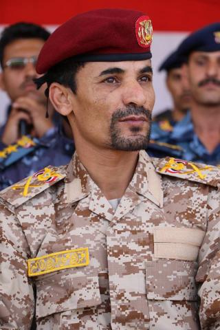 من هو السجين الفار الذي أصبح القائد العسكري الاول للحوثيين  ؟