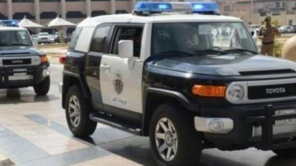 بتهمة تحويل اموال  مجهولة .. شرطة الرياض تلقي القبض على 5 يمنيين