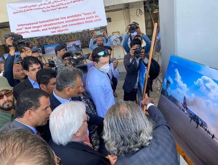 تفاصيل لقاء يمني روسي بشأن استهداف مطار عدن