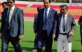 وزير الشباب والرياضة يتفقد الأعمال الإضافية في ملعب الشهيد الحبيشي بعدن